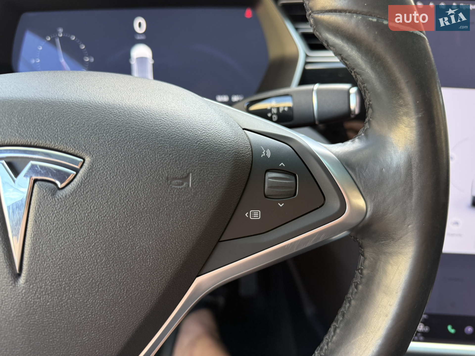 2017 Tesla Model X - мініатюра 38