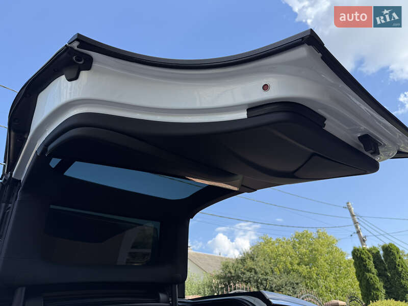 Внедорожник / Кроссовер Tesla Model X 2017 в Тернополе