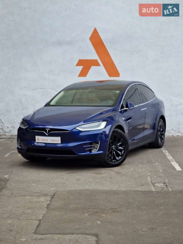 Позашляховик / Кросовер Tesla Model X 2016 в Одесі