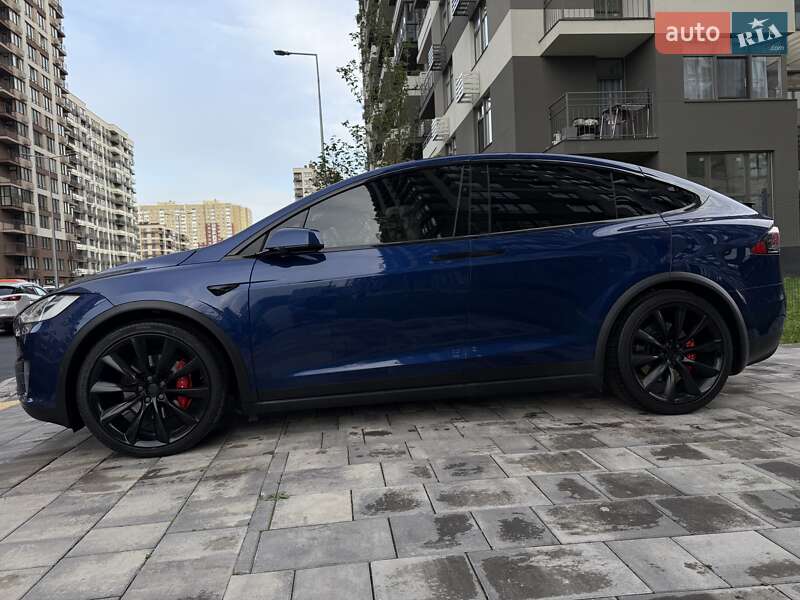 Позашляховик / Кросовер Tesla Model X 2020 в Києві