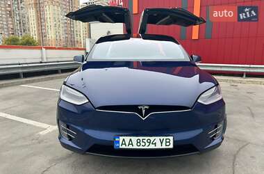 Позашляховик / Кросовер Tesla Model X 2017 в Києві