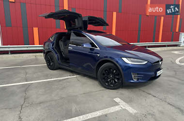 Позашляховик / Кросовер Tesla Model X 2017 в Києві