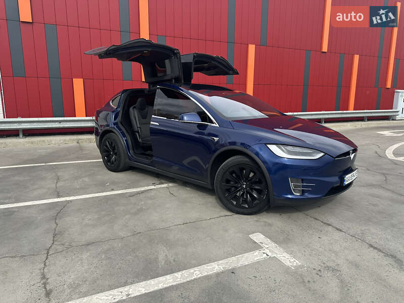 Внедорожник / Кроссовер Tesla Model X 2017 в Киеве фото 24 Внедорожник / Кроссовер Tesla Model X 2017 в Киеве