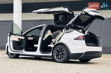 Внедорожник / Кроссовер Tesla Model X 2022 в 