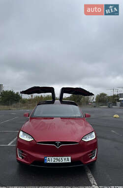 Позашляховик / Кросовер Tesla Model X 2017 в 