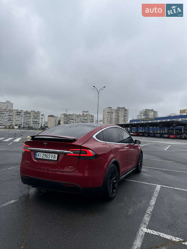 Внедорожник / Кроссовер Tesla Model X 2017 в Киеве
