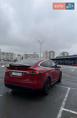 Позашляховик / Кросовер Tesla Model X 2017 в 