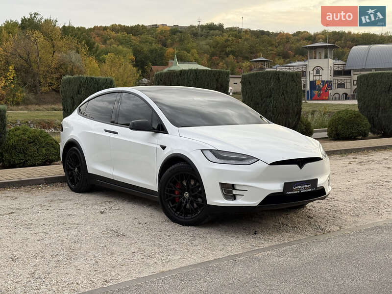 Позашляховик / Кросовер Tesla Model X 2019 в Дніпрі фото 2 Позашляховик / Кросовер Tesla Model X 2019 в Дніпрі
