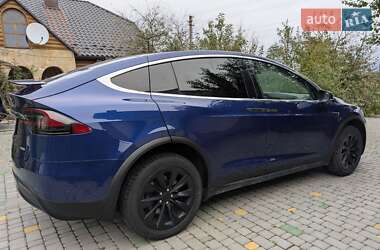 Внедорожник / Кроссовер Tesla Model X 2017 в 