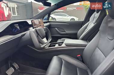 Позашляховик / Кросовер Tesla Model X 2023 в 