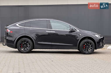 Внедорожник / Кроссовер Tesla Model X 2018 в 