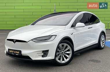 Внедорожник / Кроссовер Tesla Model X 2019 в Киеве