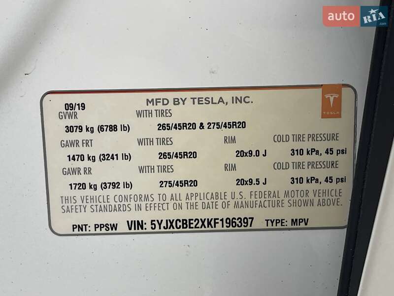 Внедорожник / Кроссовер Tesla Model X 2019 в Киеве