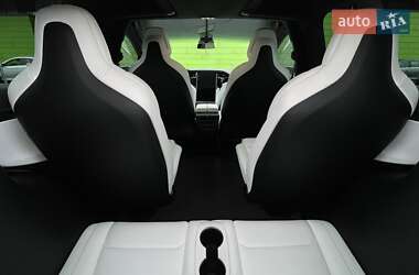 Внедорожник / Кроссовер Tesla Model X 2019 в 