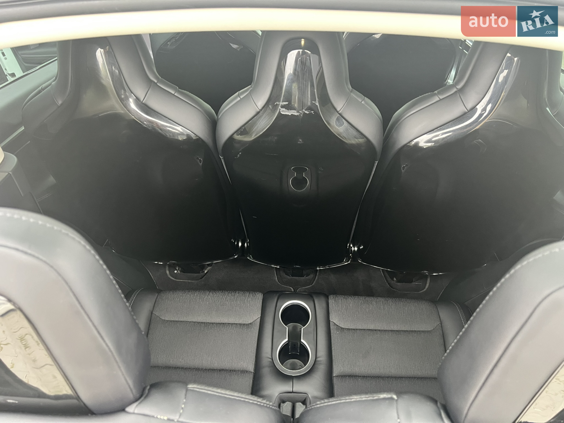 2016 Tesla Model X - мініатюра 14