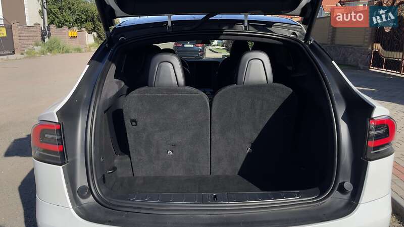 Позашляховик / Кросовер Tesla Model X 2019 в Києві фото 25 Позашляховик / Кросовер Tesla Model X 2019 в Києві