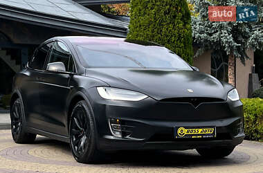 Позашляховик / Кросовер Tesla Model X 2019 в Львові