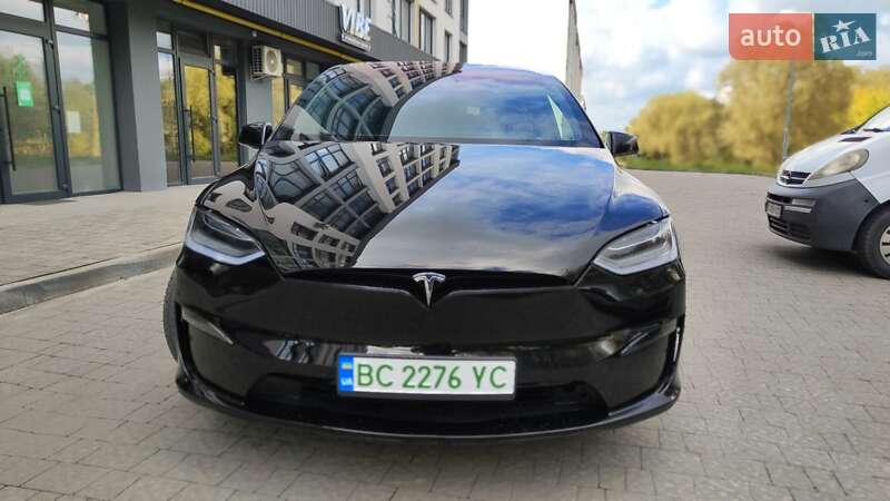Позашляховик / Кросовер Tesla Model X 2023 в Новояворівську