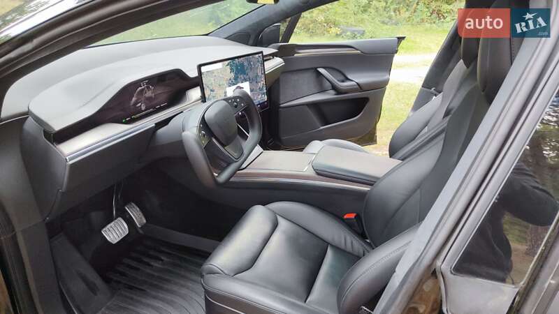 Позашляховик / Кросовер Tesla Model X 2023 в Новояворівську