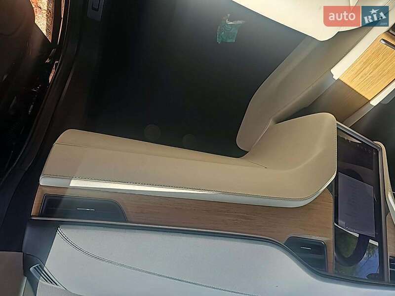 Внедорожник / Кроссовер Tesla Model X 2018 в Киеве фото 8 Внедорожник / Кроссовер Tesla Model X 2018 в Киеве