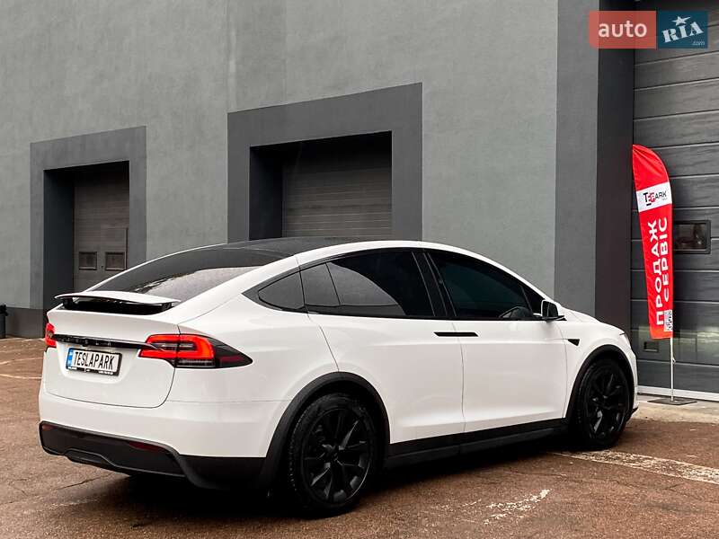 Внедорожник / Кроссовер Tesla Model X 2023 в Киеве