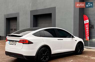 Позашляховик / Кросовер Tesla Model X 2023 в 