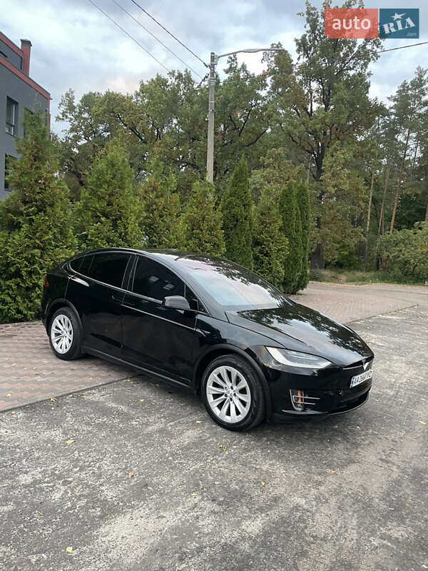 Позашляховик / Кросовер Tesla Model X 2020 в Києві фото 36 Позашляховик / Кросовер Tesla Model X 2020 в Києві