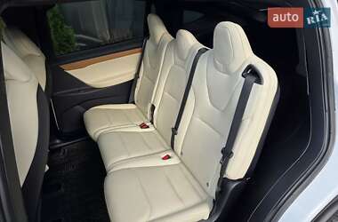 Позашляховик / Кросовер Tesla Model X 2020 в  фото 14 Позашляховик / Кросовер Tesla Model X 2020 в