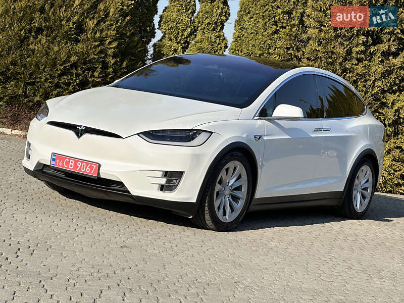 Внедорожник / Кроссовер Tesla Model X 2018 в Львове