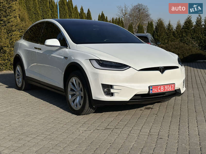 Внедорожник / Кроссовер Tesla Model X 2018 в Львове
