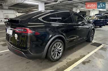 Внедорожник / Кроссовер Tesla Model X 2019 в 