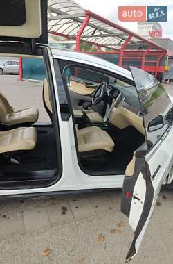 Внедорожник / Кроссовер Tesla Model X 2015 в Львове
