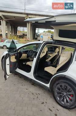 Внедорожник / Кроссовер Tesla Model X 2015 в Львове