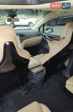 Внедорожник / Кроссовер Tesla Model X 2015 в Львове