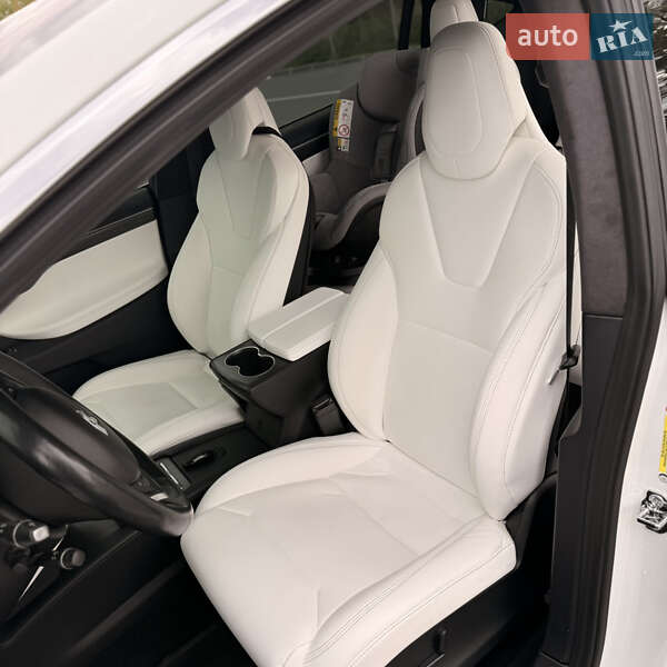 Внедорожник / Кроссовер Tesla Model X 2017 в Днепре