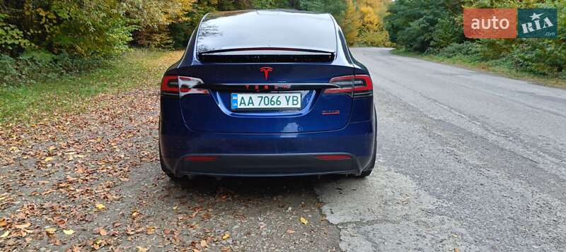 Внедорожник / Кроссовер Tesla Model X 2016 в Галиче фото 6 Внедорожник / Кроссовер Tesla Model X 2016 в Галиче