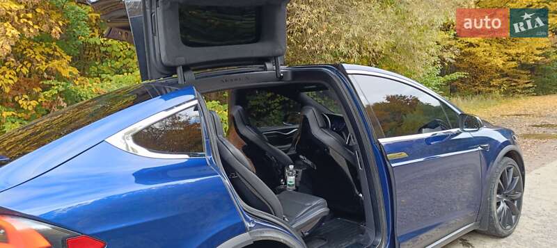 Внедорожник / Кроссовер Tesla Model X 2016 в Галиче