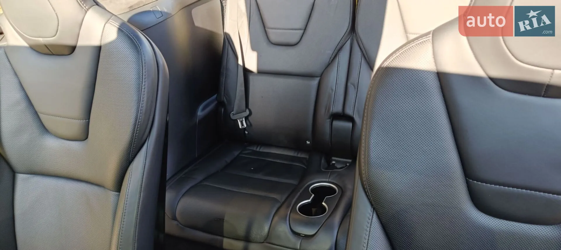 2016 Tesla Model X - мініатюра 28