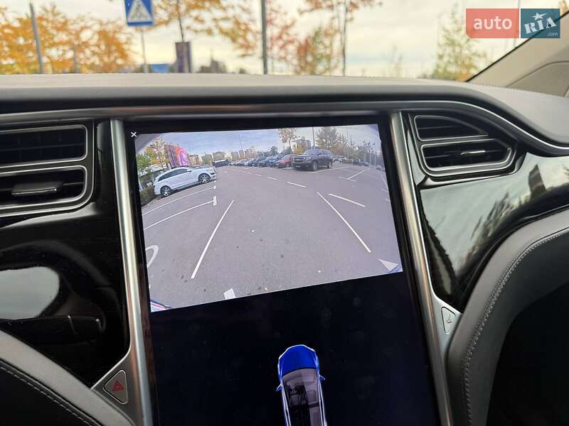 Внедорожник / Кроссовер Tesla Model X 2017 в Киеве