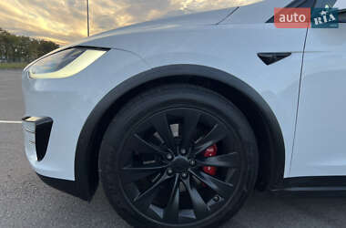 Внедорожник / Кроссовер Tesla Model X 2018 в 