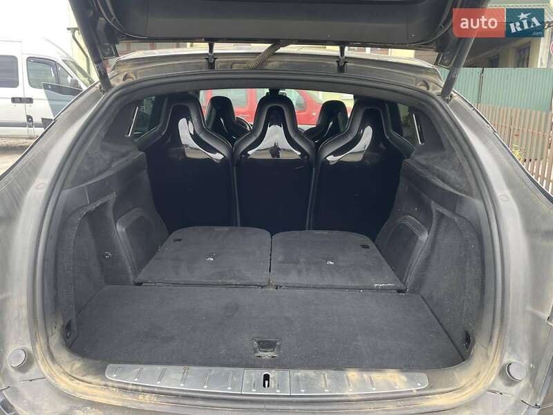 Внедорожник / Кроссовер Tesla Model X 2016 в Львове