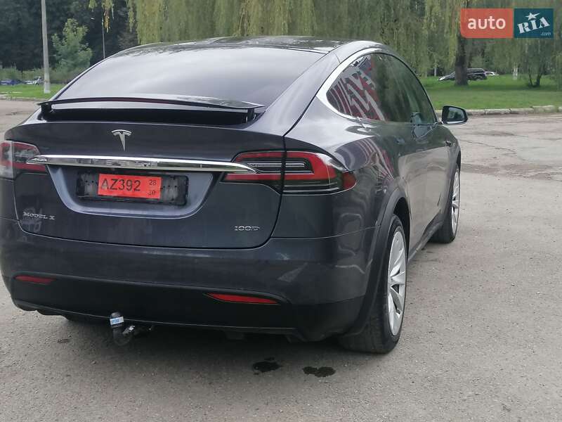 Внедорожник / Кроссовер Tesla Model X 2017 в Ивано-Франковске