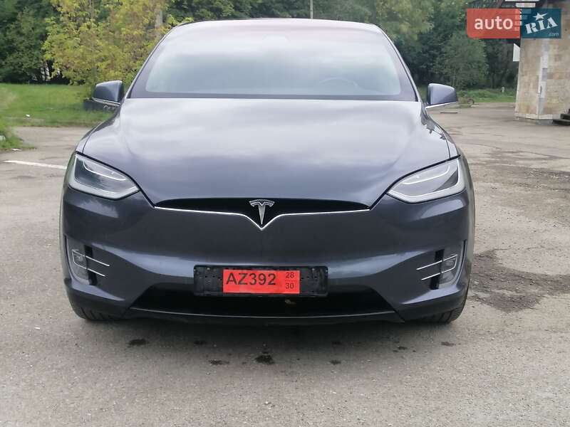 Внедорожник / Кроссовер Tesla Model X 2017 в Ивано-Франковске