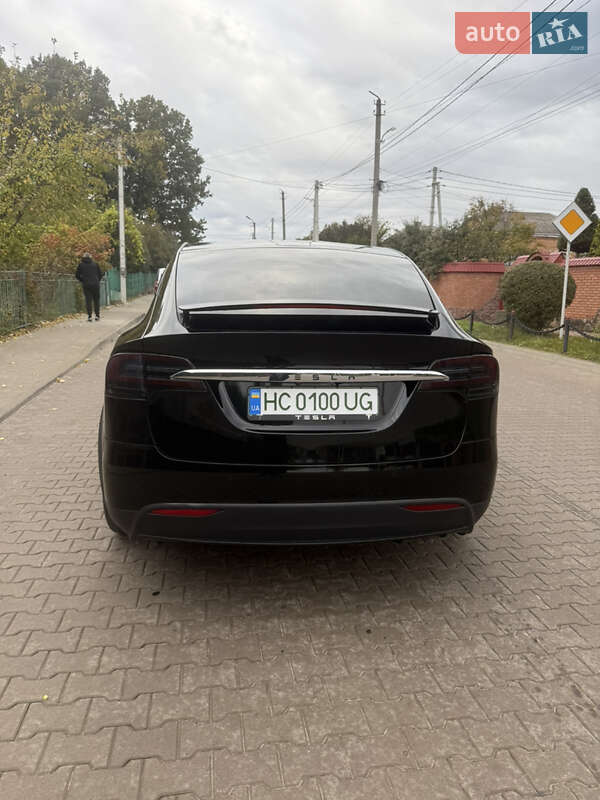 Позашляховик / Кросовер Tesla Model X 2019 в Львові