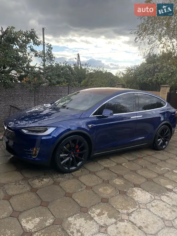 Tesla Model X