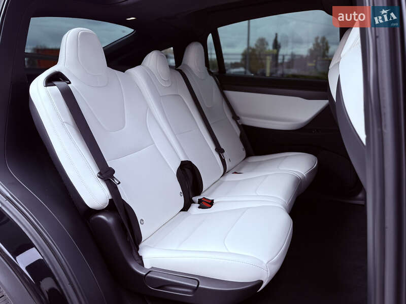 Внедорожник / Кроссовер Tesla Model X 2020 в Сумах