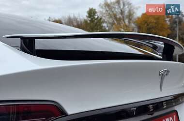 Внедорожник / Кроссовер Tesla Model X 2023 в 