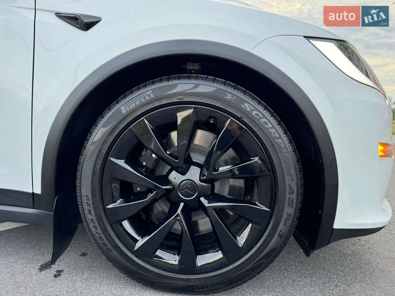 Позашляховик / Кросовер Tesla Model X 2023 в Вінниці