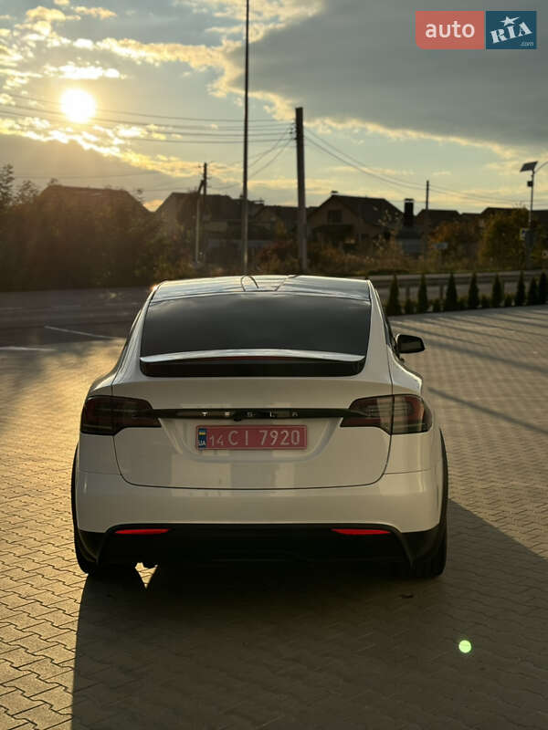 Позашляховик / Кросовер Tesla Model X 2023 в Вінниці