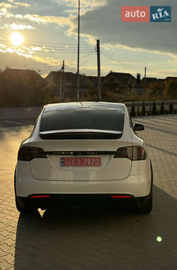 Внедорожник / Кроссовер Tesla Model X 2023 в 